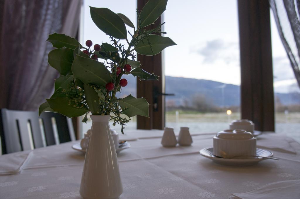 Filokalia Hotel Ioannina Bagian luar foto