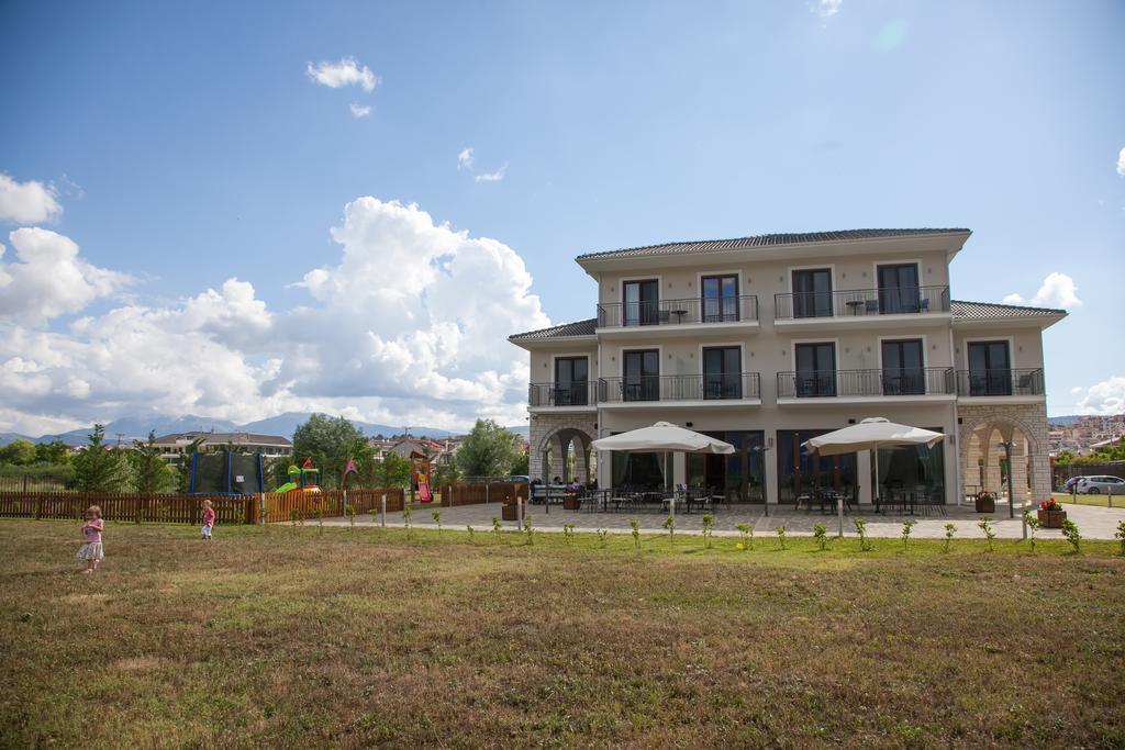 Filokalia Hotel Ioannina Bagian luar foto